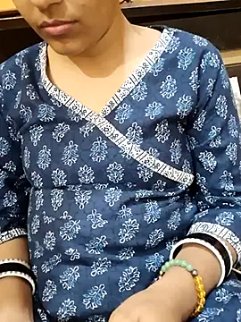 Snapshot of Diya_143 chatting on 25, 2, 2025 Diya 143 online show from 25, 2, 2025