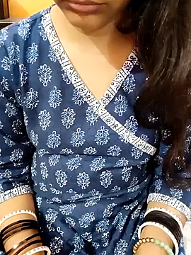 Snapshot of Diya_143 chatting on 2, 3, 2025 Diya 143 online show from 2, 3, 2025