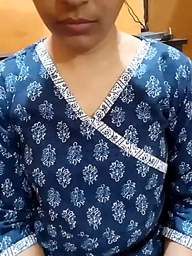 Snapshot of Diya_143 chatting on 15, 3, 2025 Diya 143 online show from 15, 3, 2025