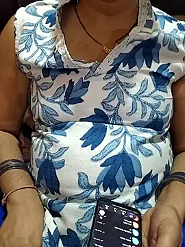 Snapshot of Diya_143 chatting on 14, 6, 2026 Diya 143 online show from 14, 6, 2026
