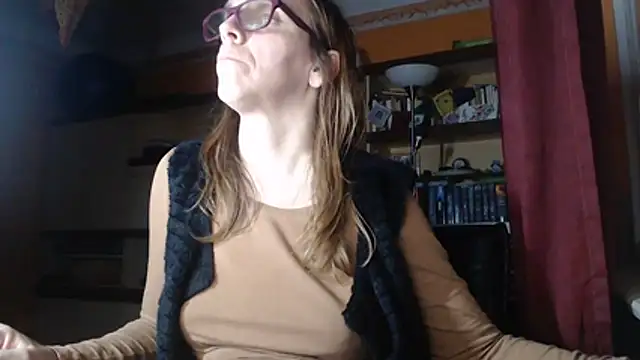 Dettybitch40 online show from 31, 10, 2025