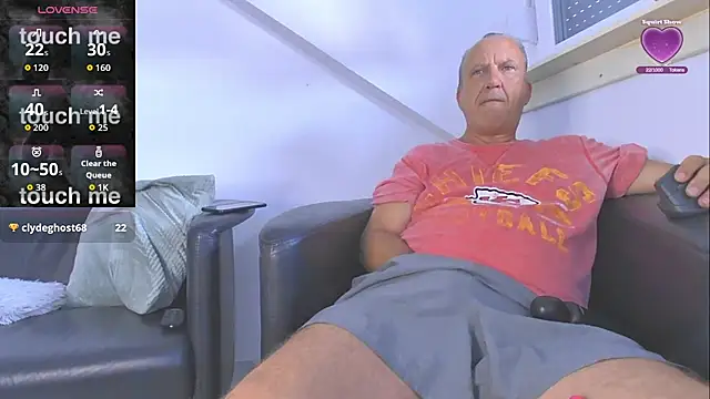 Snapshot of openminddaddy chatting on 19, 7, 2026 openminddaddy online show from 19, 7, 2026