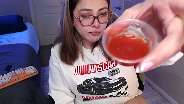 nativepumpkin95 online show from 24, 1, 2025