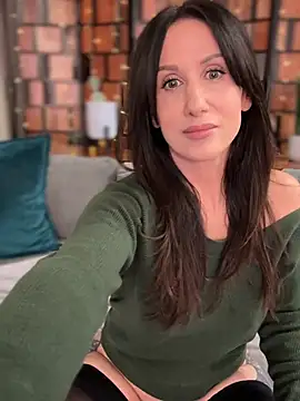 Fiona Kent  online show from 18, 1, 2026