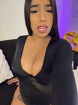 Sara mocca  online show from 13, 3, 2026