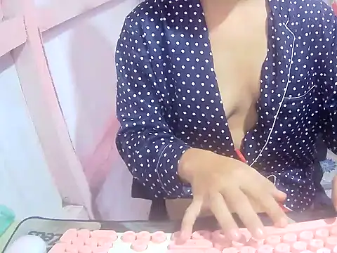 Snapshot of WildAss_18 chatting on 18, 2, 2025 WildAss 18 online show from 18, 2, 2025