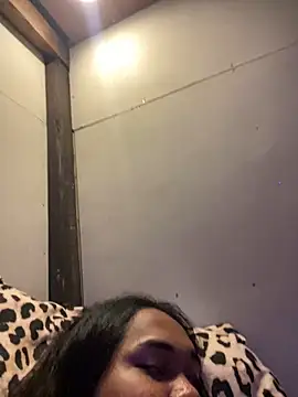 bettina love online show from 19, 11, 2025