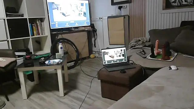AnalSuchtxh online show from 30, 7, 2026