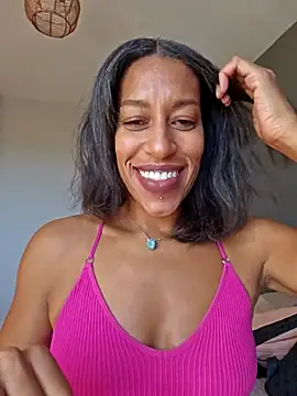 Goldenlace online show from 4, 11, 2025