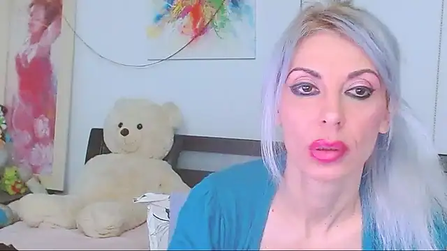 HoneyLara online show from 12, 3, 2026