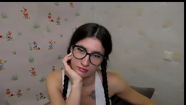 MaryEm976 online show from 24, 10, 2025