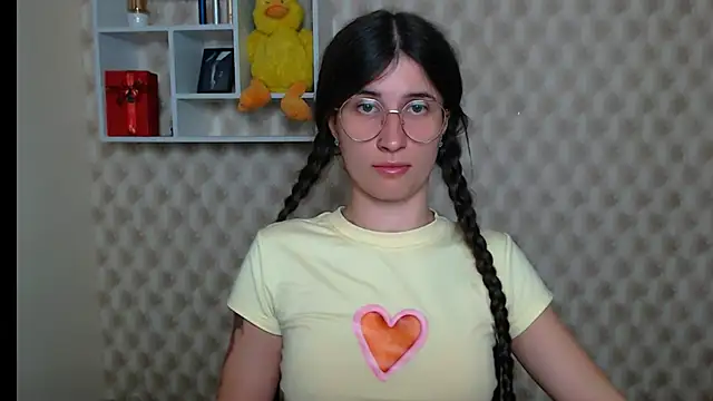 MaryEm976 online show from 2, 6, 2026