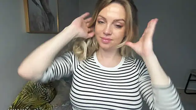 Snapshot of BelieveinEmliy chatting on 12, 2, 2025 BelieveinEmliy online show from 12, 2, 2025