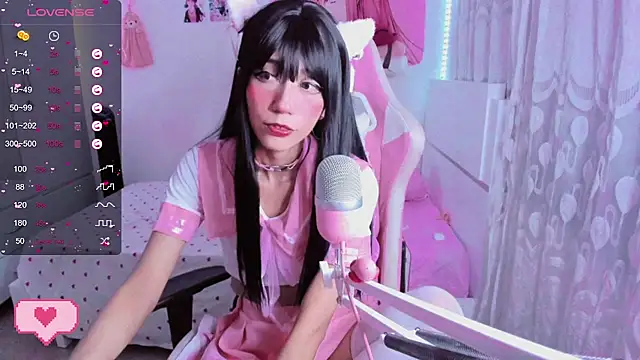 mia kawaii05 online show from 31, 1, 2025