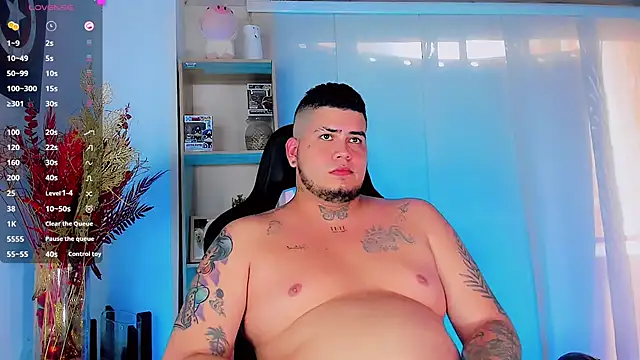 Thomas chubbyxhot online show from 8, 2, 2025