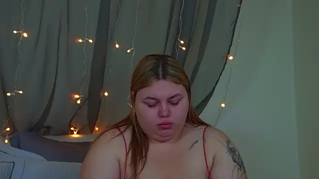 LillianKim online show from 29, 11, 2025