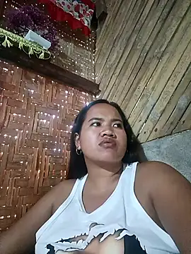 Sexiest quen online show from 8, 3, 2026