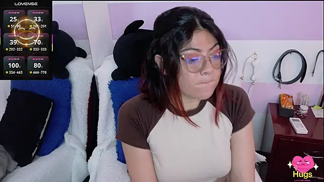 Catwhite  online show from 8, 10, 2025