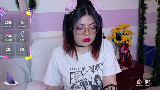 Catwhite  online show from 8, 1, 2026