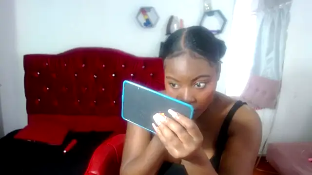 Snapshot of agatha_prime chatting on 12, 1, 2025 agatha prime online show from 12, 1, 2025
