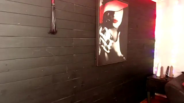 Snapshot of agatha_prime chatting on 13, 10, 2025 agatha prime online show from 13, 10, 2025