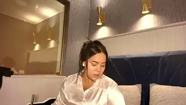 EmilyQueen3x online show from 14, 3, 2026