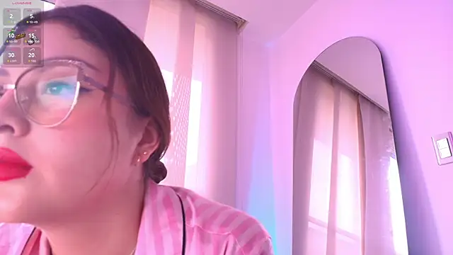 Pleasure Vibes23 online show from 28, 10, 2025