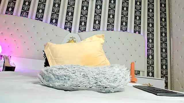 Snapshot of Aidasina chatting on 6, 3, 2025 Aidasina online show from 6, 3, 2025