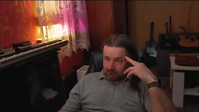 Mosiadz1975 online show from 12, 3, 2025