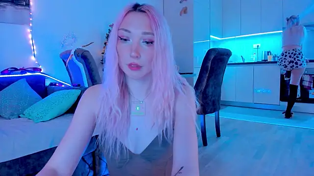 Snapshot of AlexRoseLiRed chatting on 20, 12, 2024 AlexRoseLiRed online show from 20, 12, 2024