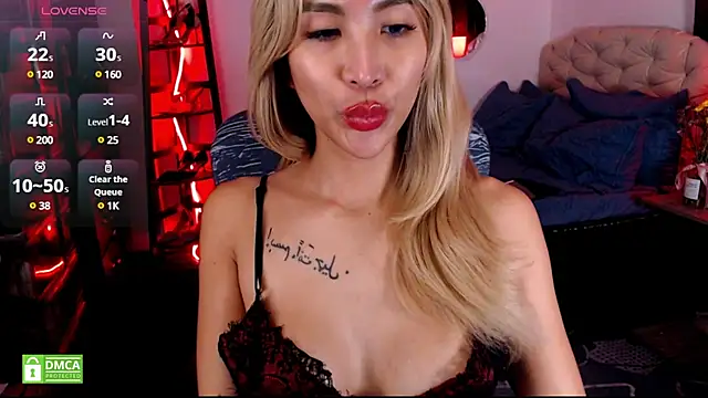 Snapshot of BunnieAngel chatting on 24, 2, 2025 BunnieAngel online show from 24, 2, 2025