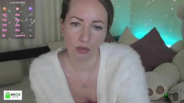 Queenymel online show from 14, 2, 2026