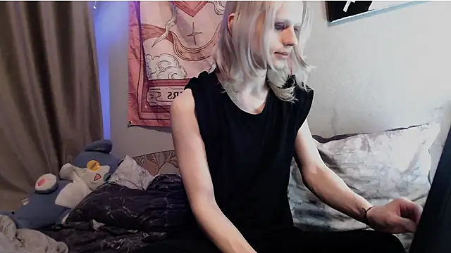 Alien Bella online show from 22, 6, 2026
