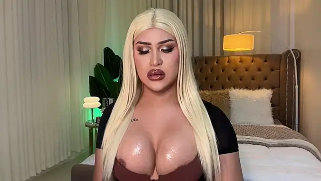 Your Majesty Tyra online show from 18, 1, 2025