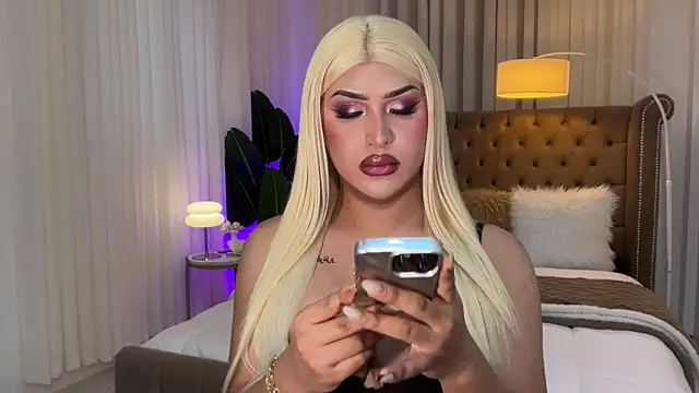 Your Majesty Tyra online show from 7, 3, 2025