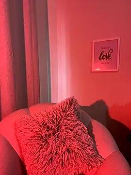 loolla 23 online show from 20, 9, 2025