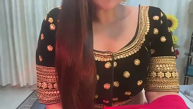 Snapshot of mahimagicdoll_DESI chatting on 16, 2, 2025 mahimagicdoll DESI online show from 16, 2, 2025