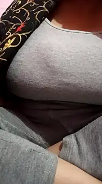 rekhabb123 online show from 12, 2, 2025