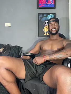 Snapshot of blackdrey18 chatting on 9, 3, 2025 blackdrey18 online show from 9, 3, 2025