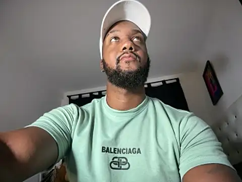 Snapshot of blackdrey18 chatting on 19, 6, 2026 blackdrey18 online show from 19, 6, 2026