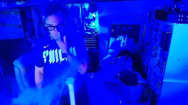 cumhungrybottom4u online show from 8, 3, 2026