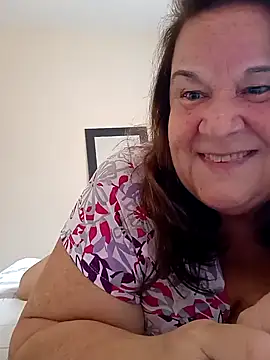 Snapshot of Yaya_Mineira chatting on 5, 12, 2024 Yaya Mineira online show from 5, 12, 2024