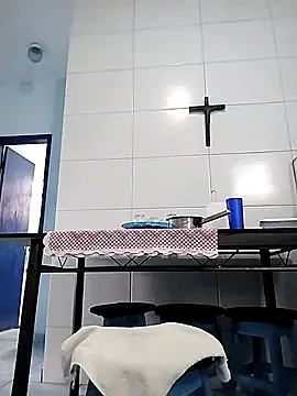 Snapshot of Yaya_Mineira chatting on 13, 1, 2025 Yaya Mineira online show from 13, 1, 2025