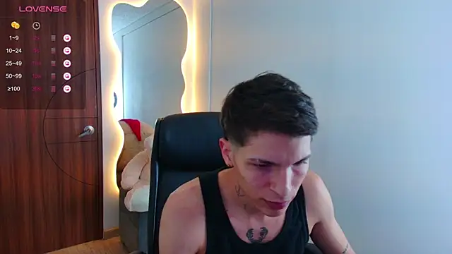 harrisoncuper online show from 4, 1, 2025