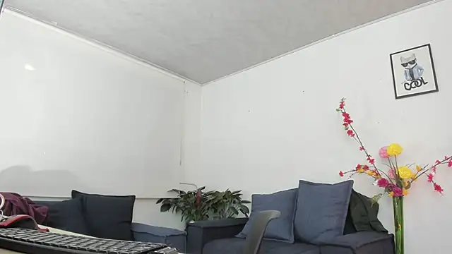 alicia rouusel online show from 5, 11, 2025