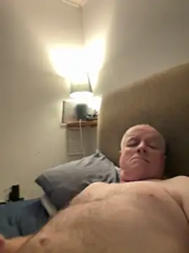Snapshot of locallad88 chatting on 11, 6, 2026 locallad88 online show from 11, 6, 2026