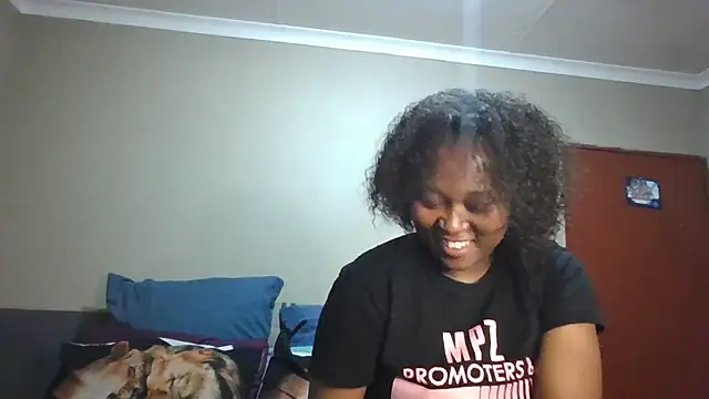 Snapshot of EbonySeductressx chatting on 30, 9, 2025 EbonySeductressx online show from 30, 9, 2025