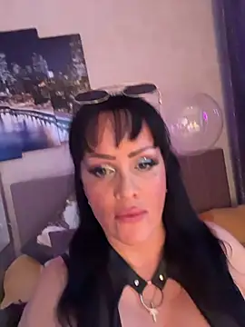 Lolaley2 online show from 27, 11, 2025