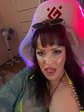 Lolaley2 online show from 7, 3, 2026