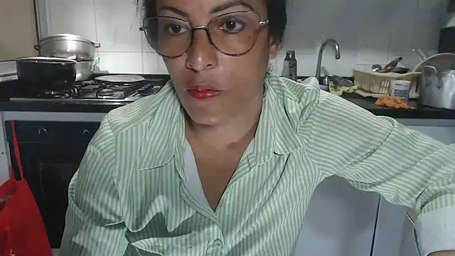 kateleyagrey online show from 21, 10, 2025